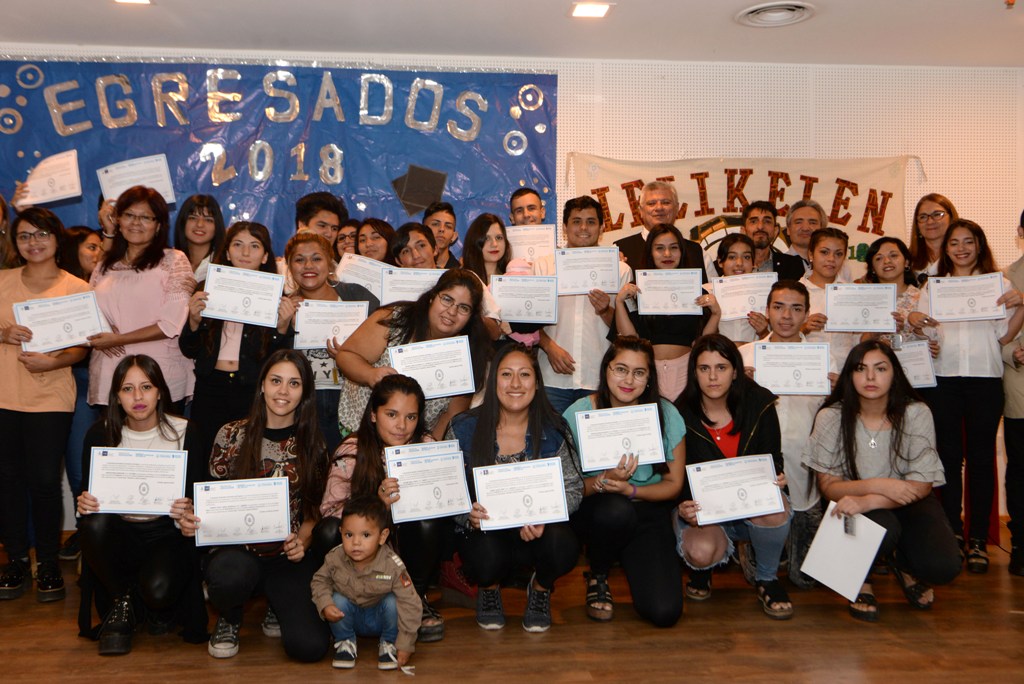 Lelikelen festejó la graduación 2018