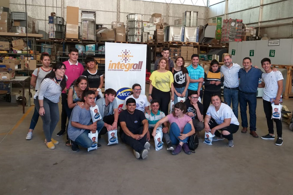 SeNAF y Arcor generan espacios laborales para jóvenes