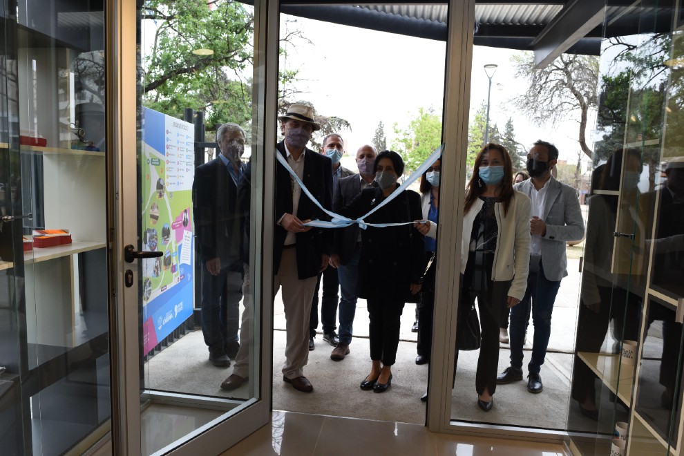 Plaza Cielo Tierra inaugurated a new entrance and added scientific instruments – Web de Noticias