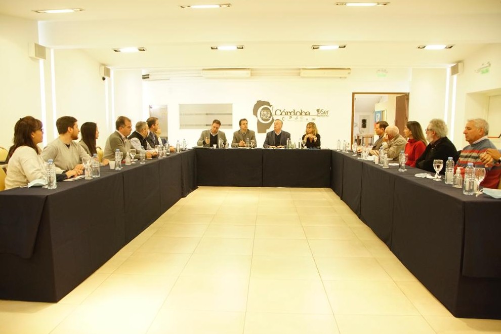 Reunión de trabajo con el Clúster del Petróleo, Gas y Minería de Córdoba