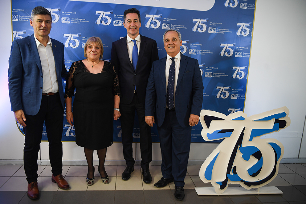 Manuel Calvo participó del 75° aniversario del Consejo Profesional de Ciencias Económicas