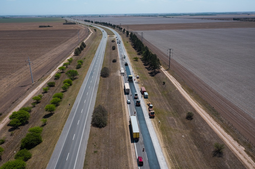 Avanza la obra de rehabilitación de ambas calzadas de la autopista Córdoba – Pilar